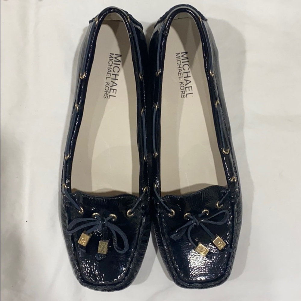 Micheal Kors Black Leather Loafers/Flats 7.5